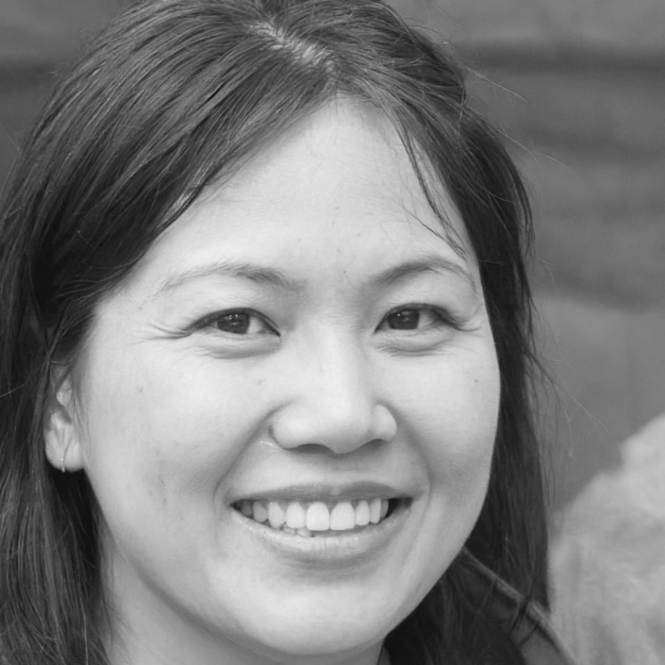 ภาพของสุภาพร วงศ์ประทีป หัวหน้าฝ่ายผลิตภัณฑ์